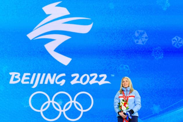 220210 Therese Johaug of Norway celebrates with her gold medal at the medal ceremony for women s cross country skiing individual 10 km during day 6 of the 2022 Winter Olympics on February 10, 2022 in Zhangjiakou Photo Vegard Grott BILDBYRAN kod VG VG0235 skidor cross country skiing langrenn olympic games olympics winter olympics os ol olympic games winter os olympic games peking peking peking 2022 beijing 2022 beijing 2022 olympic games beijing 2022 winter olympic games peking os beijing ol winter ol bbeng medal ceremony medal ceremony medal ceremony norway norway celebration jubil gold,  Copyright: VEGARDxGRoTT BB220210VG093