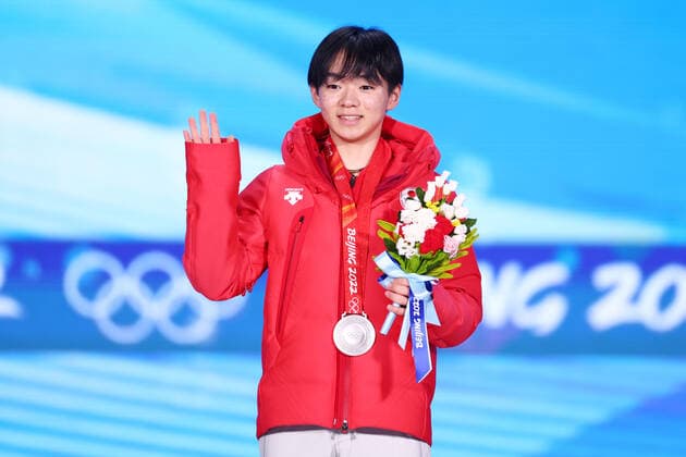 Yuma Kagiyama (JPN), FEBRUARY 10, 2022 - Figure skating, Eiskunstlauf : Men s Medal Ceremony during the Beijing 2022 Olympic Winter games, Winterspiele,Spiele, Summer games at Beijing Medal Plaza in Beijing, China.  (180345802)