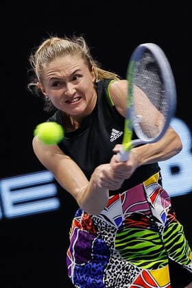 St. Petersburg Ladies Trophy 2022 - Day Four Aliaksandra Sasnovich of Belarus returns the ball to Jaqueline Cristian of Romania during the women s singles Round of 16 match of the WTA, Tennis Damen 500 St. Petersburg Ladies Trophy 2022 International Tennis Tournament on February 10, 2022 at the Sibur Arena in Saint Petersburg, Russia. Saint Petersburg Russia  Copyright: xMikexKireevx originalFilename:kireev-stpeters220210_npPWl.jpg