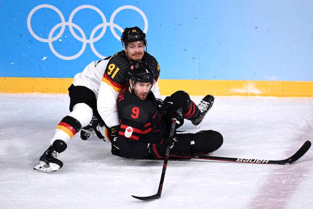 MUELLER Moritz Kapitaen Team GER with KNIGHT Corbin CAN ice hockey game preliminary round Canada Germany on Thursday the 10 02 2022 in Beijing Olympic Winter Games 2022 in Beijing China