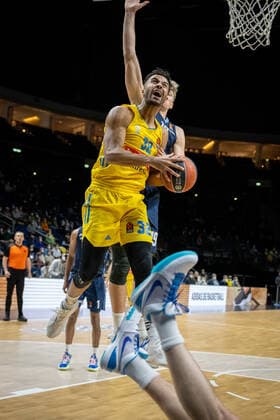 Basketball Berlin 02 02 2022 Season 2021 2022 Euroleague Regular Season Alba Berlin Zenit St Petersburg Johannes Thiemann Alba Berlin, No 32 Mindaugas Kuzminskas St Petersburg, No 19