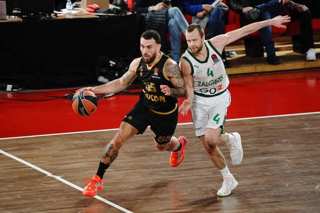 Mike James (AS Monaco) - Lukas Lekavicius (Zalgiris Kaunas) BASKETBALL : Monaco vs Zalgiris Kaunas - Euroleague - Monaco - 10 02 2022 NorbertScanella Panoramic 