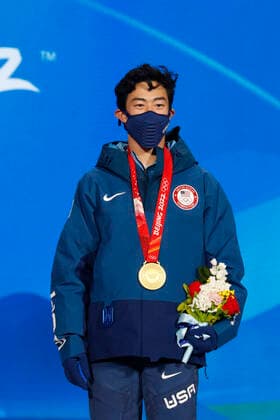 2022 Olympic Winter games, Winterspiele,Spiele, Summer games Figure skating, Eiskunstlauf BEIJING, CHINA, FEB 10: Nathen Chen (USA) celebrates winning the gold medal during the medals ceremony for Men s Figure Skating at the Beijing 2022 Olympic Winter Games at Beijing Medals Plaza. Beijing Beijing Medals Plaza China 7154_252130 Copyright: xDavidxMcIntyre PentaxPressx