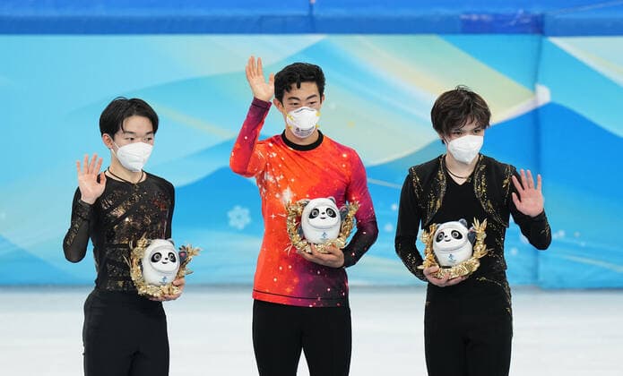 BEIJING, CHINA - FEBRUARY 10: Gold medalist Nathan Chen of Team United States (C), Silver medalist Yuma Kagiyama of Team Japan (L), and Bronze medalist Shoma Uno of Team Japan (R) pose during the Men Single Skating flower ceremony on day six of the Beijing 2022 Winter Olympic Games, Olympische Spiele, Olympia, OS at Capital Indoor Stadium on February 10, 2022 in Beijing, China.  Copyright: xVCGx CFP111368594533 
