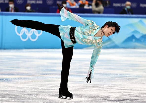 BEIJING, CHINA - FEBRUARY 10: Yuzuru Hanyu of Team Japan competes during the Men Single Skating Free Skating on Day 6 of the Beijing 2022 Winter Olympic Games, Olympische Spiele, Olympia, OS at Capital Indoor Stadium on February 10, 2022 in Beijing, China.  Copyright: xVCGx CFP111368574028 
