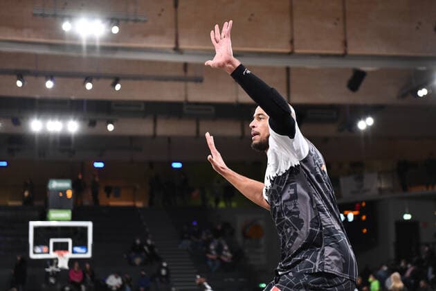 Basketball I Herren I Saison 2021-2022 I BBL I 21. Spieltag I Hamburg Towers - S.OLIVER WÜRZBURG I 11.02.2022 ALEX KING (7, S.OLIVER WÜRZBURG) Hamburg edel-optics.de Arena Hamburg Deutschland Copyright: xLobeca AndreasxHannigx