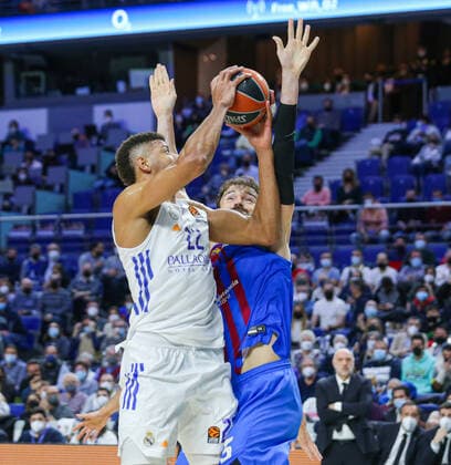 11th February 2022 Wizink Center Madrid Spain Turkish Airlines Euroleague Basketball Real Madrid vs FC Barcelona Barca Edy Walter Tavares Madrid Madrid Madrid Madrid Madrid Spain Basketball Copyright: xAlbaxPachecox xAgenciaxLOFx