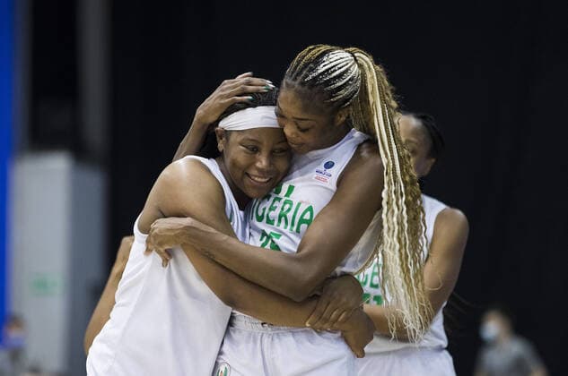 Victoria Macaulay of Nigeria, Head Coach Otis Hughley Jr. of Nigeria BASKET BALL FEMININ : Nigeria vs France - FIBA Tournoi qualificatif Mondial - Belgrade - 11 02 2022 NikolaKrstic Panoramic 