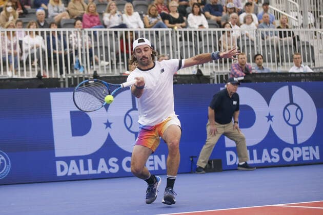 DALLAS, TX - FEBRUARY 11: Jordan Thompson (AUS) hits a forehand during the Dallas Open on February 11, 2022 at the Styslinger Altec Tennis Complex in Dallas, TX. (Photo by George Walker Icon Sportswire) TENNIS: FEB 11 Dallas Open Icon22021105