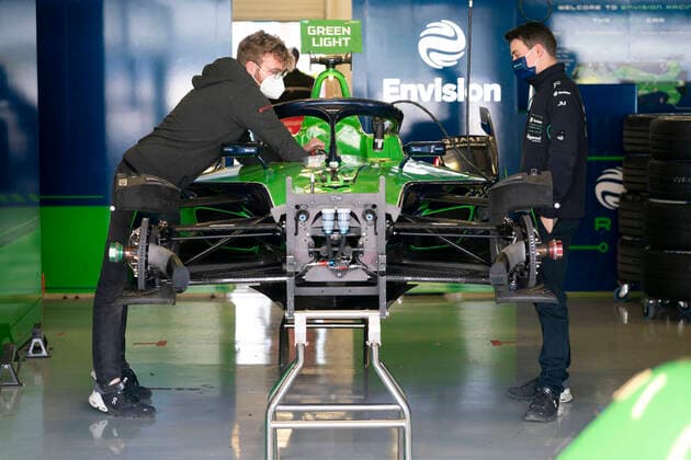 February 11, 2022, Mexico City, Mexico City, Mexico: A member of the ENVISION RACING team checks a car on the first day of activities of the ABB FIA Formula E Championship - Mexico City E-Prix at in Autodromo Hermanos Rodriguez in Mexico City. Mexico City Mexico - ZUMAl173 20220211_zip_l173_002 Copyright: xLuisxLiconax