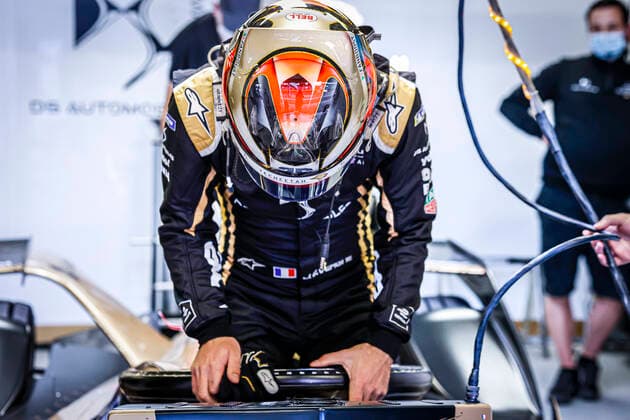 VERGNE Jean-Eric (fra), DS Techeetah, DS E-Tense FE21, portrait during the 2022 Mexico City ePrix, 2nd meeting of the 2021-22 ABB FIA Formula E World Championship, WM, Weltmeisterschaft on the Autodromo Hermanos Rodriguez from February 10 to 11, in Mexico City, Mexico - AUTO - 2022 FORMULA E Mexico City ePRIX DPPI Panoramic  03422002__F2_2515
