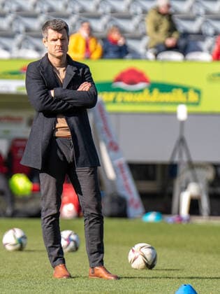 Jens Scheuer Trainer (FC Bayern München) am 14. Spieltag der Flyeralarm Frauen-Bundesliga beim Spiel SC Freiburg v FC Bayern München am 12.02.2022.