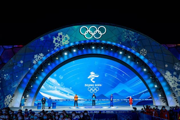 220212 Patrick Roest of Netherlands, Nils van der Poel of Sweden and Davide Ghiotto of Italy at the medal ceremony for men s speed skating during day 8 of the 2022 Winter Olympics on February 12, 2022 in Beijing Photo Mathias Bergeld BILDBYRAN kod MB MB0332 skridskor speed skating olympic games olympics winter olympics os ol olympics games winter os olympics leeks peking peking 2022 beijing 2022 beijing 2022 olympic games beijing 2022 winter olympic games beijing os beijing ol winter ol 8 bbeng medal ceremony medal ceremony,  Copyright: MATHIASxBERGELD BB220212MB087