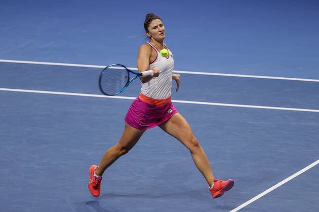 St. Petersburg Ladies Trophy 2022 - Semi-Finals Irina-Camelia Begu of Romania returns the ball to Maria Sakkari of Greece during the women s singles semifinal match of the WTA, Tennis Damen 500 St. Petersburg Ladies Trophy 2022 International Tennis Tournament on February 12, 2022 at the Sibur Arena in Saint Petersburg, Russia. Saint Petersburg Russia  Copyright: xMikexKireevx originalFilename:kireev-stpeters220212_nprws.jpg