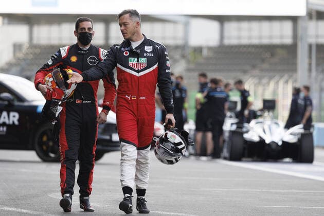 BUEMI Sebastien (swi), Nissan e.dams, Nissan IM03, portrait, LOTTERER Andre (ger), TAG Heuer Porsche Formula E Team, Porsche 99X Electric, portrait, during the 2022 Mexico City ePrix, 2nd meeting of the 2021-22 ABB FIA Formula E World Championship, WM, Weltmeisterschaft on the Autodromo Hermanos Rodriguez from February 10 to 11, in Mexico City, Mexico - AUTO - 2022 FORMULA E Mexico City ePRIX DPPI Panoramic _LF32479