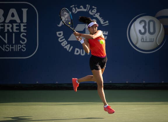 February 12, 2022, DUBAI, UNITED ARAB EMIRATES: Ann Li of the United States in action during the first qualifications round at the 2022 Dubai Duty Free Tennis Championships WTA, Tennis Damen 1000 tennis tournament DUBAI UNITED ARAB EMIRATES - ZUMAa181 20220212_zaa_a181_120 Copyright: xRobxPrangex