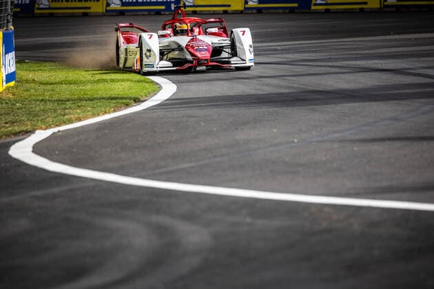 07 SETTE Camara Sergio (bra), Dragon Penske Autosport, Penske EV-5, action during the 2022 Mexico City ePrix, 2nd meeting of the 2021-22 ABB FIA Formula E World Championship, WM, Weltmeisterschaft on the Autodromo Hermanos Rodriguez from February 10 to 11, in Mexico City, Mexico - AUTO - 2022 FORMULA E Mexico City ePRIX DPPI Panoramic  03422003_GH_57707