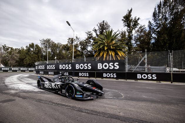 11 DI GRASSI Lucas (bra), ROKiT Venturi Racing, Mercedes-EQ Silver Arrow 02, action during the 2022 Mexico City ePrix, 2nd meeting of the 2021-22 ABB FIA Formula E World Championship, WM, Weltmeisterschaft on the Autodromo Hermanos Rodriguez from February 10 to 11, in Mexico City, Mexico - AUTO - 2022 FORMULA E Mexico City ePRIX DPPI Panoramic  03422003_GH_57963