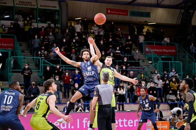 medi bayreuth MLP Heidelberg , basketball, Bundesliga, BBL, matchday 21, season 2021 2022, 13 02 2022 19 Sajus Martynas medi Bayreuth 1 Chapman, Brekkott MLP Heidelberg medi bayreuth MLP Heidelberg , basketball, Bundesliga, BBL, matchday 21, season 2021 2022, 13 02 2022 Bayreuth Copyright: xEibner-Pressefoto ThorstenxOchsx EP_TOS
