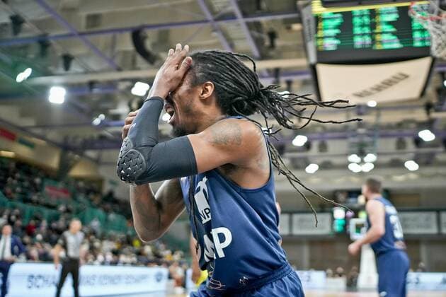 medi bayreuth MLP Heidelberg , Basketball, Bundesliga, BBL, Matchday 21, Season 2021 2022, 13 02 2022 3 Lowery, Robert MLP Heidelberg 19 Sajus Martynas medi Bayreuth medi bayreuth MLP Heidelberg , Basketball, Bundesliga, BBL, Matchday 21, Season 2021 2022, 13 02 2022 Bayreuth Copyright: xEibner-Pressefoto ThorstenxOchsx EP_TOS