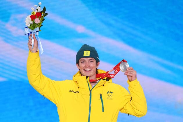 Silver medalist Scotty James (AUS), FEBRUARY 11, 2022 - Snowboarding : Men s Halfpipe Medal Ceremony during the Beijing 2022 Olympic Winter games, Winterspiele,Spiele, Summer games at Zhangjiakou Medal Plaza in Zhangjiakou, Hebei, China.  (180536871)