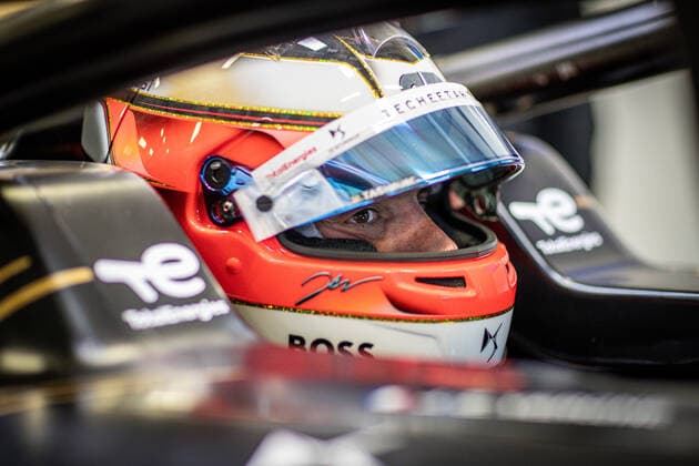 VERGNE Jean-Eric (fra), DS Techeetah, DS E-Tense FE21, portrait during the 2022 Mexico City ePrix, 2nd meeting of the 2021-22 ABB FIA Formula E World Championship, WM, Weltmeisterschaft on the Autodromo Hermanos Rodriguez from February 10 to 11, in Mexico City, Mexico - AUTO - 2022 FORMULA E Mexico City ePRIX DPPI Panoramic  03422002_AG_1054