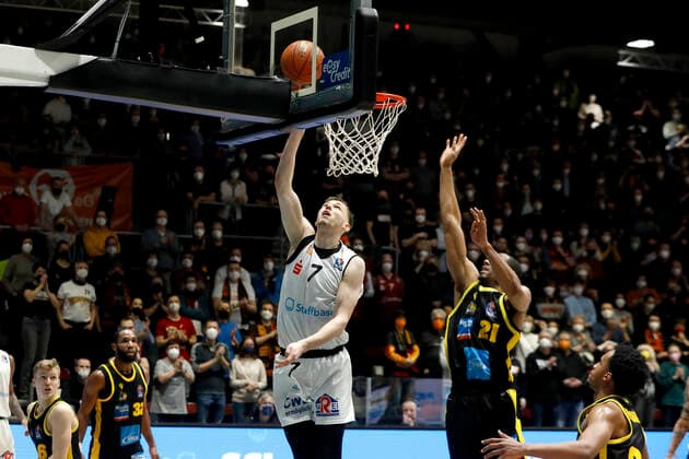 12 02 2022, easyCredit Basketball Bundesliga, BBL, season 2021 2022, men, Chemnitz Niners MHP Riesen Ludwigsburg Jonas Richter, Niners Chemnitz Chemnitz Fair Chemnitz Saxony Germany