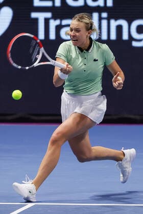 St. Petersburg Ladies Trophy 2022 - Semi-Finals Anett Kontaveit of Estonia returns the ball to Jelena Ostapenko of Latvia during the women s singles semifinal match of the WTA, Tennis Damen 500 St. Petersburg Ladies Trophy 2022 International Tennis Tournament on February 12, 2022 at the Sibur Arena in Saint Petersburg, Russia. Saint Petersburg Russia  Copyright: xMikexKireevx originalFilename:kireev-stpeters220212_npfdw.jpg