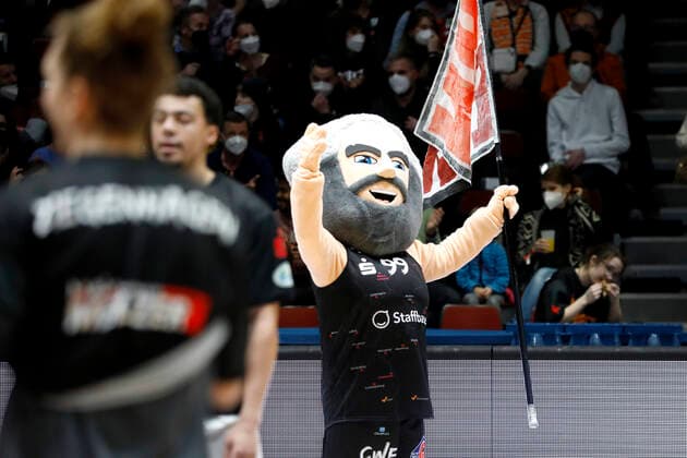 12 02 2022, easyCredit Basketball Bundesliga, BBL, season 2021 2022, men, Chemnitz Niners MHP Riesen Ludwigsburg Karli, Niners Mascot Chemnitz Fair Chemnitz Saxony Germany