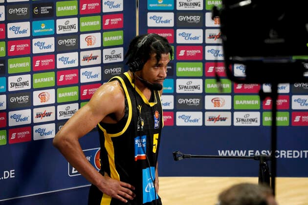 12 02 2022, easyCredit Basketball Bundesliga, BBL, season 2021 2022, men, Chemnitz Niners MHP Riesen Ludwigsburg Justin Simon, MHP Riesen Ludwigsburg during interview Chemnitz Fair Chemnitz Saxony Germany