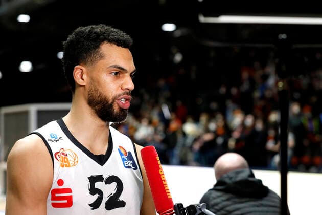 12 02 2022, easyCredit Basketball Bundesliga, BBL, season 2021 2022, men, Chemnitz Niners MHP Riesen Ludwigsburg Trent Lockett, Niners Chemnitz during interview Chemnitz Fair Chemnitz Saxony Germany