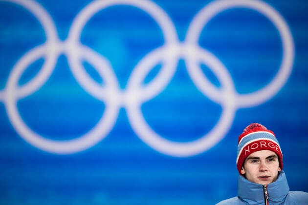 220213 Marius Lindvik of Norway at the medal ceremony for men s ski jumping large hill individual during day 9 of the 2022 Winter Olympics on February 13, 2022 in Zhangjiakou Photo Jon Olav Nesvold BILDBYRAN COP 217 JE0041 olympic games olympics winter olympics os ol olympiska spel vinter os olympics leek peking peking 2022 beijing 2022 beijing 2022 olympic games beijing 2022 winter olympic games peking os beijing ol vinter ol 9 bbeng norge jubel guld,  Copyright: JONxOLAVxNESVOLD BB220213JE125