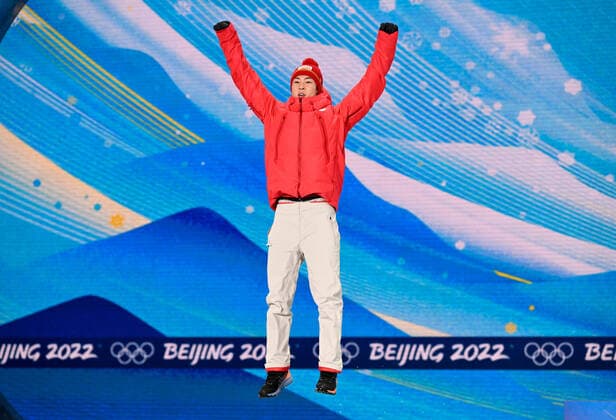 (220213) -- ZHANGJIAKOU, Feb. 13, 2022 -- Silver medalist Kobayashi Ryoyu of Japan reacts during the awarding ceremony of Ski jumping, Skispringen, Ski, nordisch men s large hill individual at Zhangjiakou Medals Plaza of the Winter Olympics in Zhangjiakou, north China s Hebei Province, Feb. 13, 2022. ) (BEIJING2022)CHINA- ZHANGJIAKOU-OLYMPIC Winter games, Winterspiele,Spiele, Summer games AWARDING CEREMONY (CN) FengxKaihua