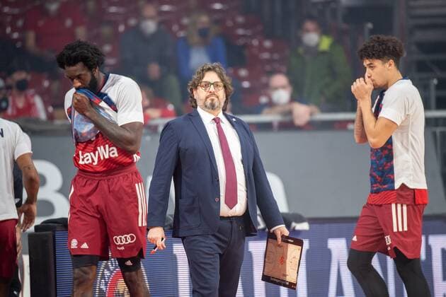 Head Coach Andrea Trinchieri FC Bayern , FC Bayern Basketball vs Fraport Skyliners, easyCredit BBL, 13 02 2022 Muenchen Bayern Germany Copyright: xkolbert-press UlrichxGamelx