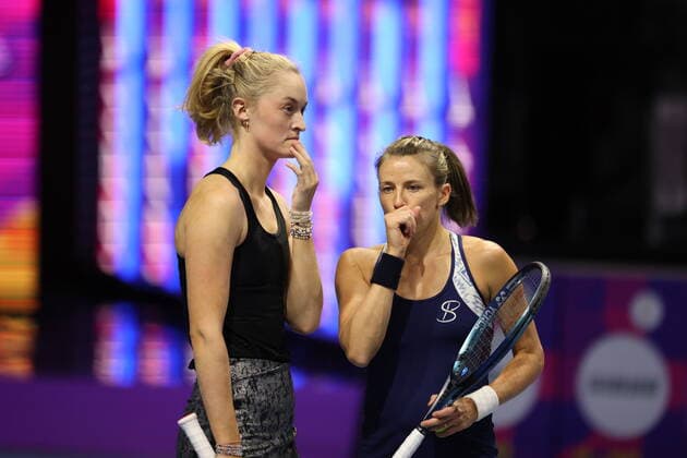 Alisja Rosolska of Poland, Erin Routliffe of New Zealand play against Catherine Mcnally of USA, Anna Kalinskaya of Russia during the St.Petersburg Ladies Trophy 2022 tennis tournament. Final score: (Catherine Mcnally, Anna Kalinskaya 2-1 Alisja Rosolska, Erin Routliffe) MaksimxKonstantinov