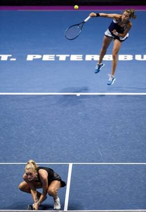 Russia Tennis St.Petersburg Ladies Trophy 2022 8113663 13.02.2022 Poland s Alicja Rosolska returns a shot during the women s doubles tennis final match against Russia s Anna Kalinskaya and Caty McNally at the St. Petersburg Ladies Trophy 2022 tennis tournament in St.Petersburg, Russia. Alexei Danichev Sputnik St. Petersburg Russia  Copyright: xAlexeixDanichevx