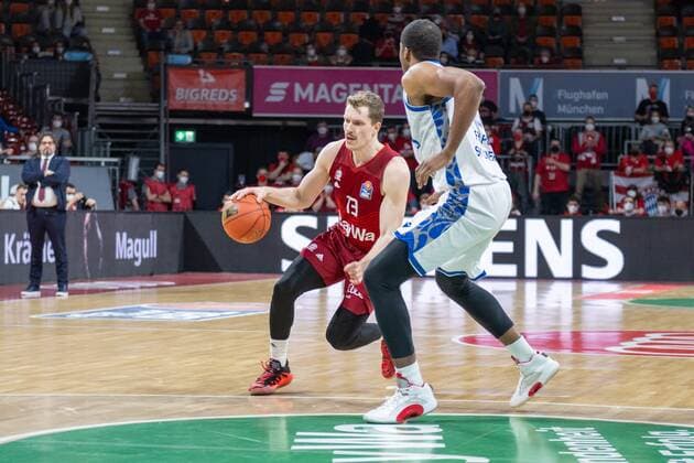 Andreas Obst 13 FC Bayern , FC Bayern Basketball vs Fraport Skyliners, easyCredit BBL, 13 02 2022 Munich Bavaria Germany Copyright: xkolbert-press UlrichxGamelx