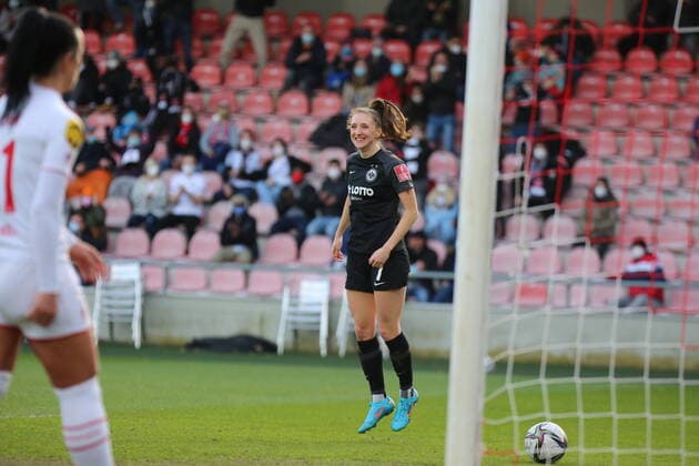 13 02 2022, xcex, GER, Frauenfussball, 1 Bundesliga, DIE LIGA, FLYERALARM Frauen Bundesliga Saison 2021 2022, Spieltag 14, SGE, 1 FC Koeln Eintracht Frankfurt Frauen, Torjubel, Jubel, goal celebration Eintracht Frankfurt, Lara Prasnikar SGE DFL regulations prohibit any use of photographs as image sequences and or quasi video