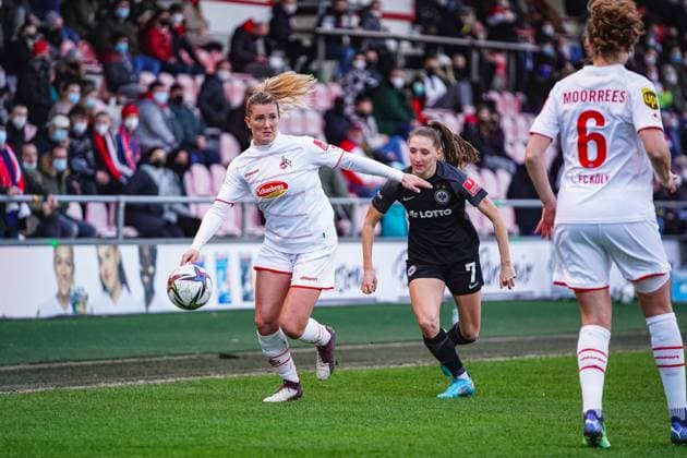 Cologne, Germany, February 13th Rachel Rinast (31 Koeln) during the Flyeralarm Frauen-Bundesliga 2021 2022 match between 1. FC Koeln and Eintracht Frankfurt at Franz-Kremer-Stadium in Cologne, Germany. Norina Toenges Sports Press Phot 1. FC Koeln v Eintracht Frankfurt - Flyeralarm Frauen-Bundesliga 2021 2022 - Franz-Kremer-Stadium 