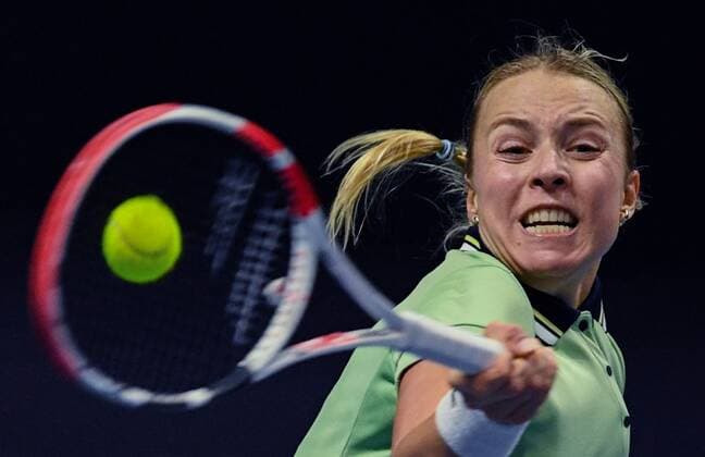 Russia Tennis St.Petersburg Ladies Trophy 2022 8113889 13.02.2022 Estonia s Anett Kontaveit returns a shot during the final single tennis match against Greece s Maria Sakkari at the St. Petersburg Ladies Trophy 2022 tennis tournament in St.Petersburg, Russia. Alexei Danichev Sputnik St. Petersburg Russia  Copyright: xAlexeixDanichevx