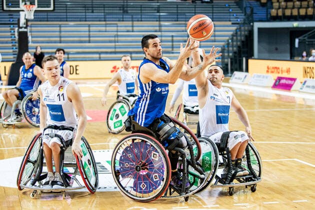 Wheelchair Basketball Bundesliga RSV Lahn Dill BG Baskets Hamburg, 12 02 22 Mojtaba Kamali 24 BG Baskets Hamburg , Peyman Mizan 7 RSV Lahn Dill , Quinten Zantinge 11 RSV Lahn Dill Wheelchair Basketball Bundesliga RSV Lahn Dill BG Baskets Hamburg Wetzlar, 12 02 22 Copyright: xBEAUTIFULxSPORTS Roeczeyx