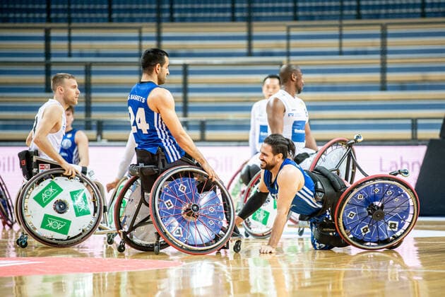 Wheelchair Basketball Bundesliga RSV Lahn Dill BG Baskets Hamburg, 12 02 22 Mojtaba Kamali 24 BG Baskets Hamburg , Saman Balaghi 23 BG Baskets Hamburg , Thomas Boehme 13 RSV Lahn Dill Wheelchair Basketball Bundesliga RSV Lahn Dill BG Baskets Hamburg Wetzlar, 12 02 22 Copyright: xBEAUTIFULxSPORTS Roeczeyx