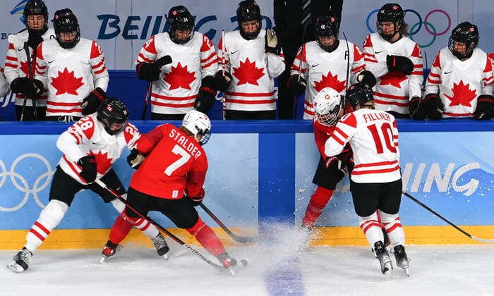 (220214) -- BEIJING, Feb. 14, 2022 -- Athletes of Canada and Switzerland compete during the Ice hockey, Eishockey women s play-off semifinal between Canada and Switzerland at Wukesong Sports Centre in Beijing, capital of China, Feb. 14, 2022. ) (XHTP)(BEIJING2022)CHINA-BEIJING-OLYMPIC Winter games, Winterspiele,Spiele, Summer games ICE HOCKEY-WOMEN S PLAYOFF SEMIFINAL-CANADA VS SWITZERLAND (CN) LiuxXiao 