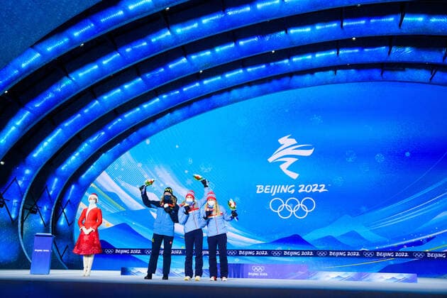 220214 Elvira Öberg of Sweden, Marte Olsbu Roiseland of Norway and Tiril Eckhoff of Norway celebrate at the medal ceremony for women bis biathlon 10 km pursuit during day 10 of the 2022 Winter Olympics on February 14, 2022 in Zhangjiakou Photo Joel Marklund BILDBYRAN kod JM JM0284 bbeng olympic games olympics winter olympics os ol olympiska spel vinter os olympiske leker peking peking 2022 beijing 2022 beijing 2022 olympic games beijing 2022 winter olympic games peking os beijing ol vinter ol medaljceremoni medaljeseremoni sverige sweden norway norway celebration jubel guld silver bronze,  Copyright: JOELxMARKLUND BB220214JM072