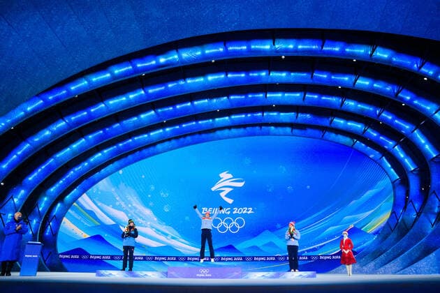 220214 Elvira Öberg of Sweden, Marte Olsbu Roiseland of Norway and Tiril Eckhoff of Norway celebrate at the medal ceremony for women bis biathlon 10 km pursuit during day 10 of the 2022 Winter Olympics on February 14, 2022 in Zhangjiakou Photo Joel Marklund BILDBYRAN kod JM JM0284 bbeng olympic games olympics winter olympics os ol olympiska spel vinter os olympiske leker peking peking peking 2022 beijing 2022 beijing 2022 olympic games beijing 2022 winter olympic games peking os beijing ol vinter ol medaljceremoni medaljeseremoni celebration jubel sverige sweden norway gold silver bronze,  Copyright: JOELxMARKLUND BB220214JM073