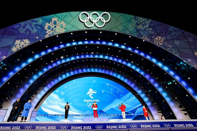 OLYMPICS - Winter Olympic Games, Olympische Spiele, Olympia, OS Beijing 2022 BEIJING,CHINA,15.FEB.22 - OLYMPICS, SNOWBOARDING - Winter Olympic Games Beijing 2022, Big Air, ladies, award ceremony. Image shows Zoi Sadowski Synnott (NZL), Anna Gasser (AUT) and Kokomo Murase (JPN). Keywords: medal. GEPAxpictures xPatrickxSteiner