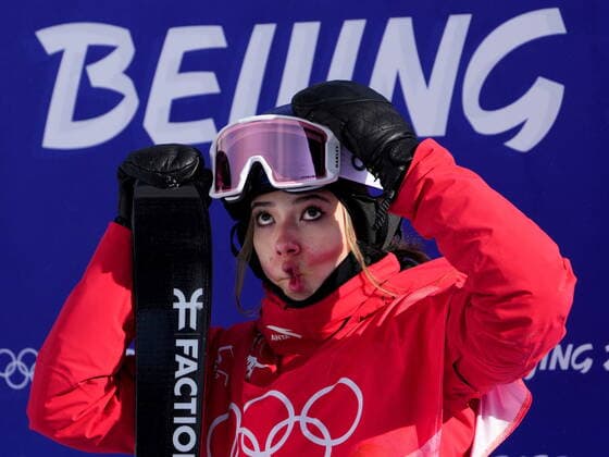 February 15, 2022, Zhangjiakou, China: China s EILEEN GU makes a face as she reacts to her result during the women s freestyle skiing slopestyle final at the Beijing Olympic Winter games, Winterspiele,Spiele, Summer games in Zhangjiakou, China. Gu won the silver medal. BEIJING 2022: Snowboard Women s  - ZUMAc35_ 20220215_zaf_c35_004 Copyright: xSeanxKilpatrickx