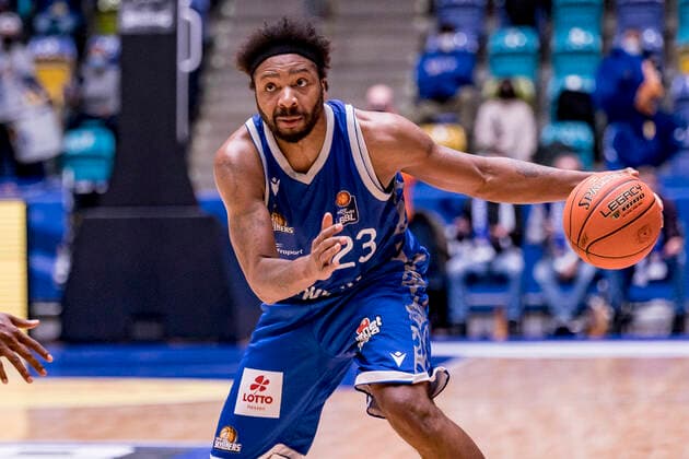 easycredit BBL, Fraport Skyliners vs Alba Berlin, Frankfurt, Fraport Arena, 15 2 2022 Quantez Robertson Fraport Skyliners 23 , Fraport Skyliners vs Alba Berlin, Frankfurt, Fraport Arena, 15 2 2022 Copyright: xBEAUTIFULxSPORTS Gawlikx