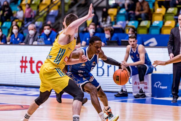 easycredit BBL, Fraport Skyliners vs Alba Berlin, Frankfurt, Fraport Arena, 15 2 2022 Brancou Badio Fraport Skyliners 8 Jonas Mattisseck Alba Berlin 9 , Fraport Skyliners vs Alba Berlin, Frankfurt, Fraport Arena, 15 2 2022 Copyright: xBEAUTIFULxSPORTS Gawlikx