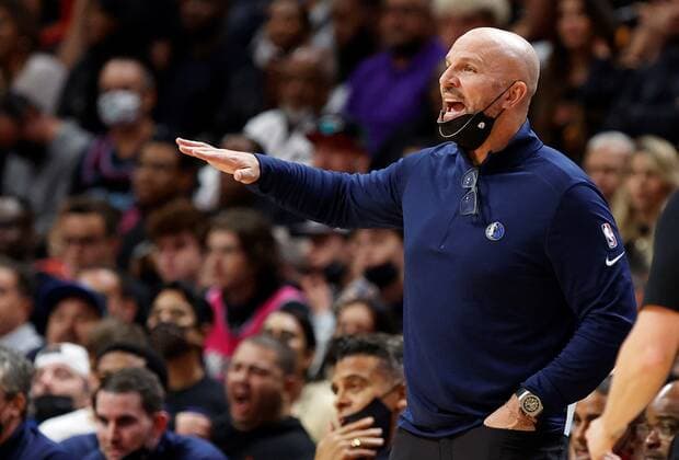 Dallas Mavericks head coach Jason Kidd reacts against the Miami Heat, during a NBA, Basketball Herren, USA game at FTX Arena in Miami, Florida, USA, 15 February 2022. Dallas Mavericks at Miami Heat !ACHTUNG: NUR REDAKTIONELLE NUTZUNG!  Copyright: xRHONAxWISEx AME6078 20220216-0f62c9208f514fc2fb61db5b10d10a45e92a8b23